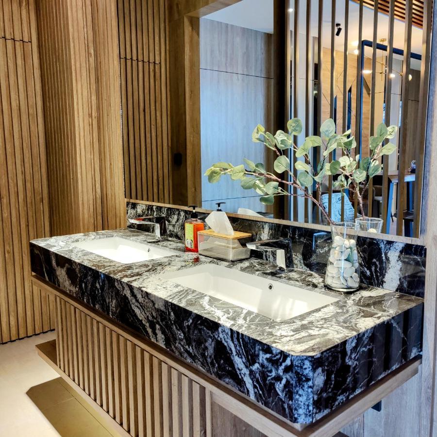 The Mango Suites By Flat06 Yakarta Exterior foto